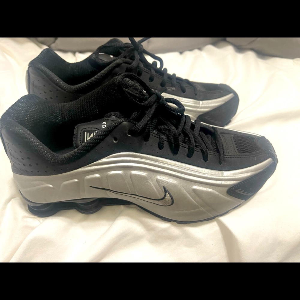 Nike shox